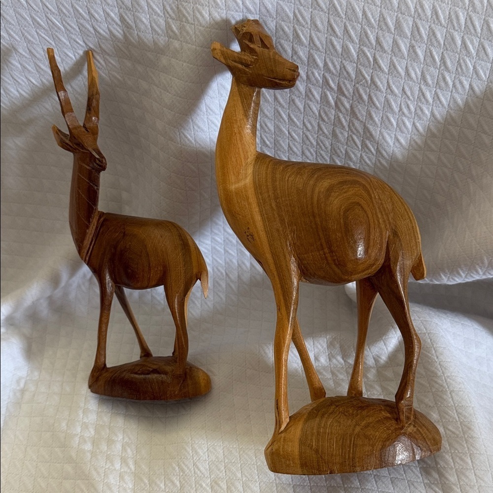 Vintage Pair of Keyan Hand-Carved Wood Gazelles Exotic African 9.5” and 8”